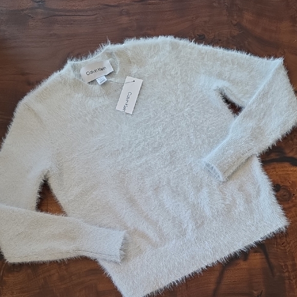Calvin Klein Sweaters - Calvin Klein SUPER  SOFT Light Gray Sweater. ❤️